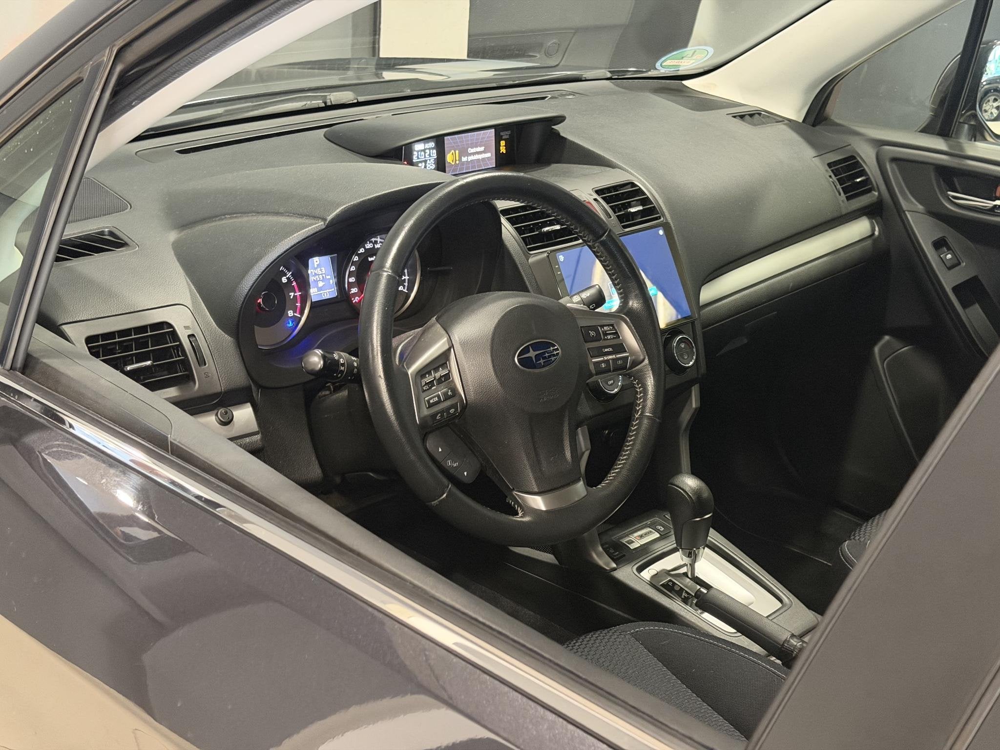 Subaru Forester 2.0 Luxury | Trekhaak | Apple Carplay | Andr, Auto's, Subaru, Automaat, Euro 5, 4 cilinders, Automatische klimaatregeling