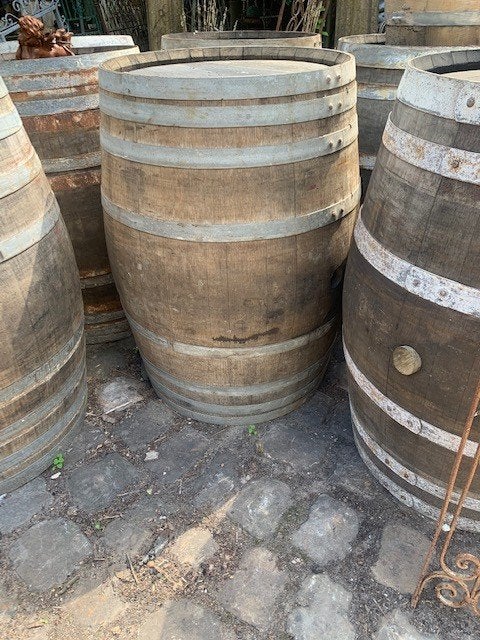 Wijnvaten van robuust eiken., 150 liter of meer, Ophalen, Hout