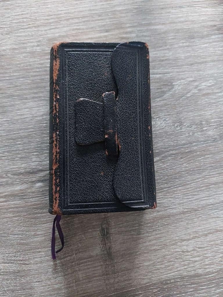 Bijbel nieuwe testament 1918  Formaat 12x7x3cm, Antiek en Kunst, Ophalen of Verzenden
