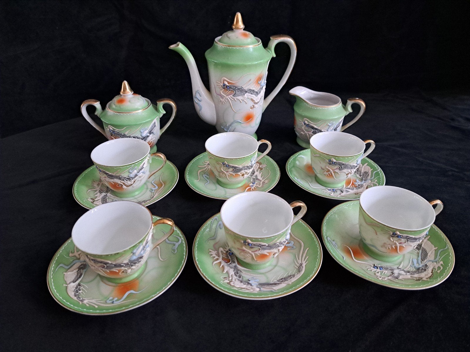 Te koop Japans koffie servies Moriage Dragonware, Ophalen