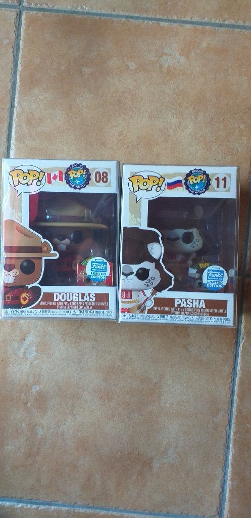Around the world douglas pasha europ exclusive funko pop set, Ophalen of Verzenden, Nieuw