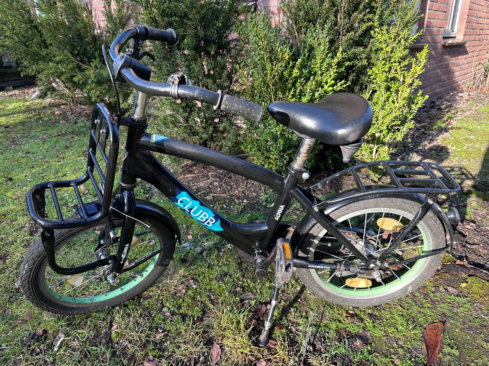 Clubb Alpina kinderfiets - Zwart met groen, Ophalen, Zo goed als nieuw, Terugtraprem, 16 tot 20 inch