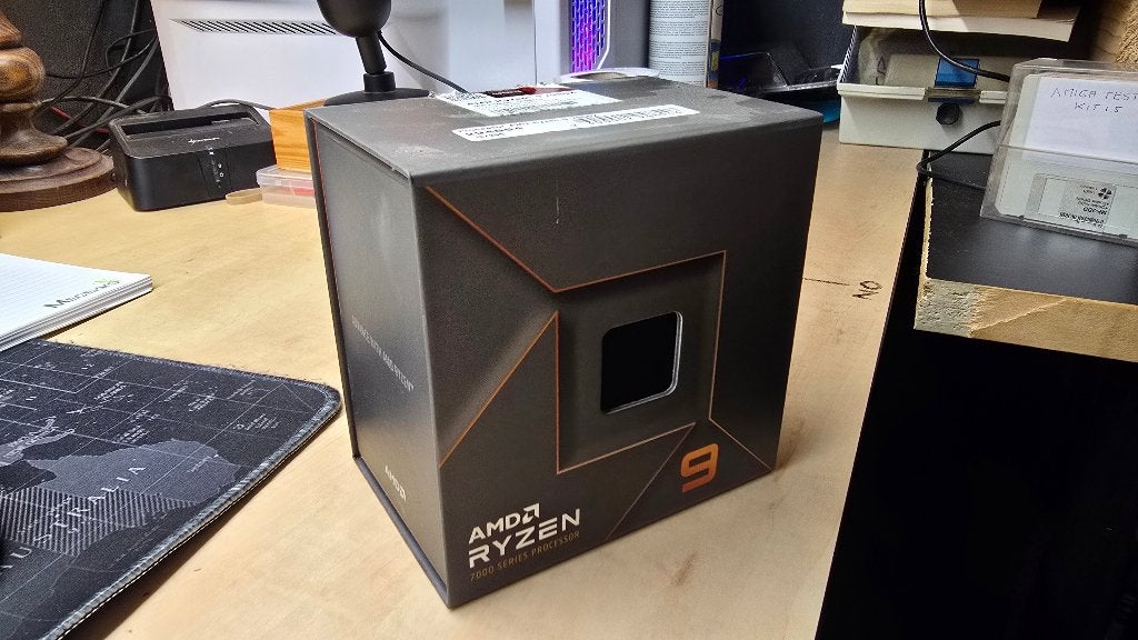 AMD Ryzen 9 - 7900x - 12 cores / 24 threads, Ophalen of Verzenden, Zo goed als nieuw, AMD Ryzen 9, 4 Ghz of meer