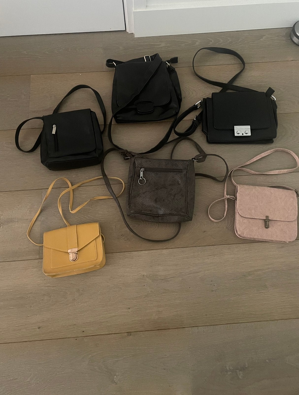 Diverse dames handtassen ,heuptasje,laptoptas, Ophalen, Gebruikt, Overige typen