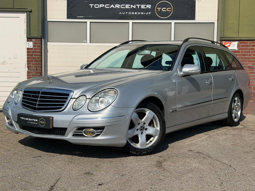 Mercedes E-klasse Estate 200 K. Avantgarde/STOELV/TREKH/APK, Auto's, Mercedes-Benz, Automaat, Achterwielaandrijving, Gebruikt