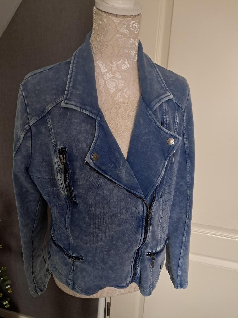 Jasje Another woman Maat : L Kleur : Blauw, Kleding | Dames, Blauw, Maat 42/44 (L), Ophalen of Verzenden, Zo goed als nieuw