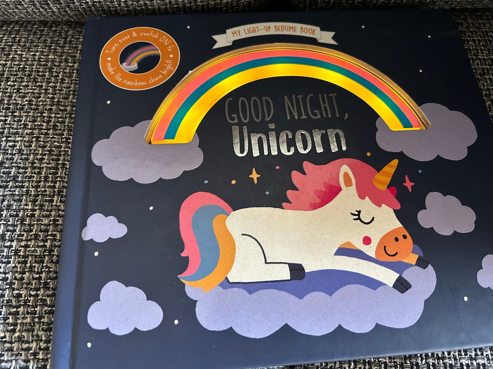 Good Night, Unicorn - Lichtgevend Eenhoorn Bedtijd Boek, Ophalen of Verzenden, Zo goed als nieuw, Uitklap-, Voel- of Ontdekboek