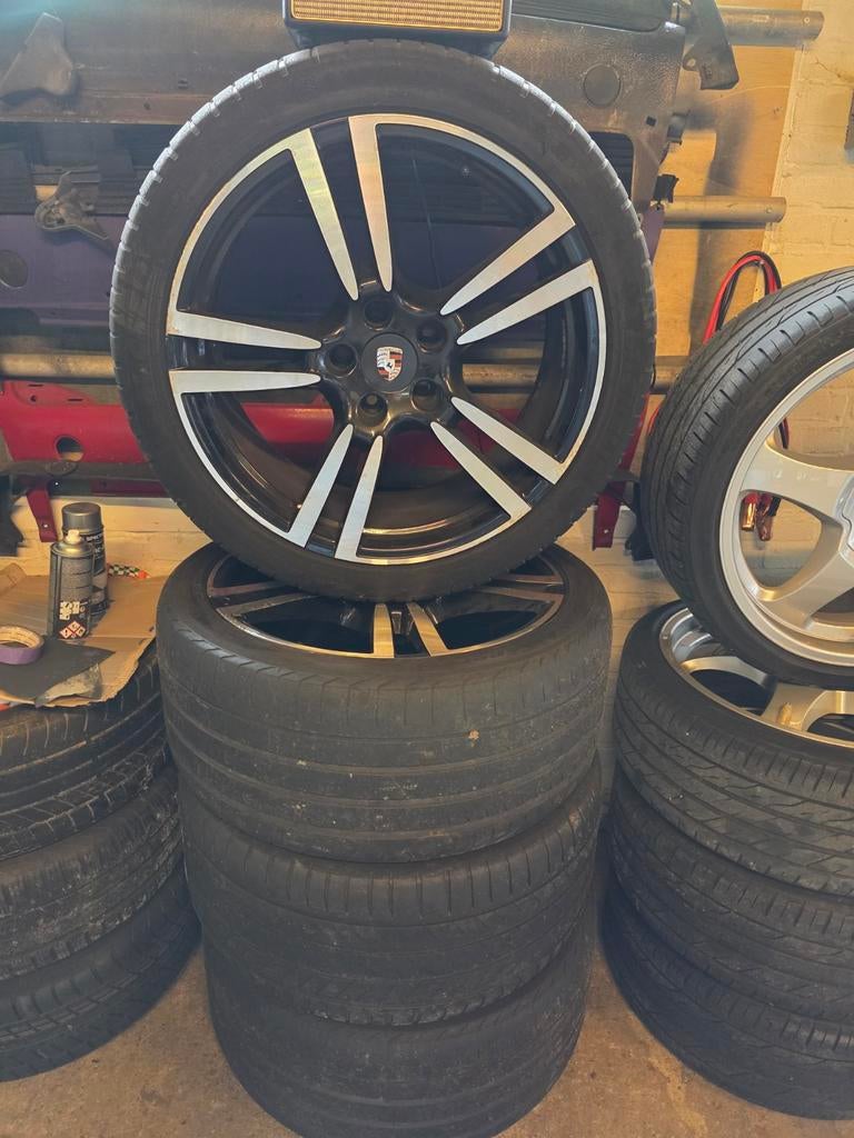 Porsche Cayenne 21 inch velgen met banden 5x130, Auto-onderdelen, Banden en Velgen, Ophalen, Gebruikt, 295 mm, Banden en Velgen