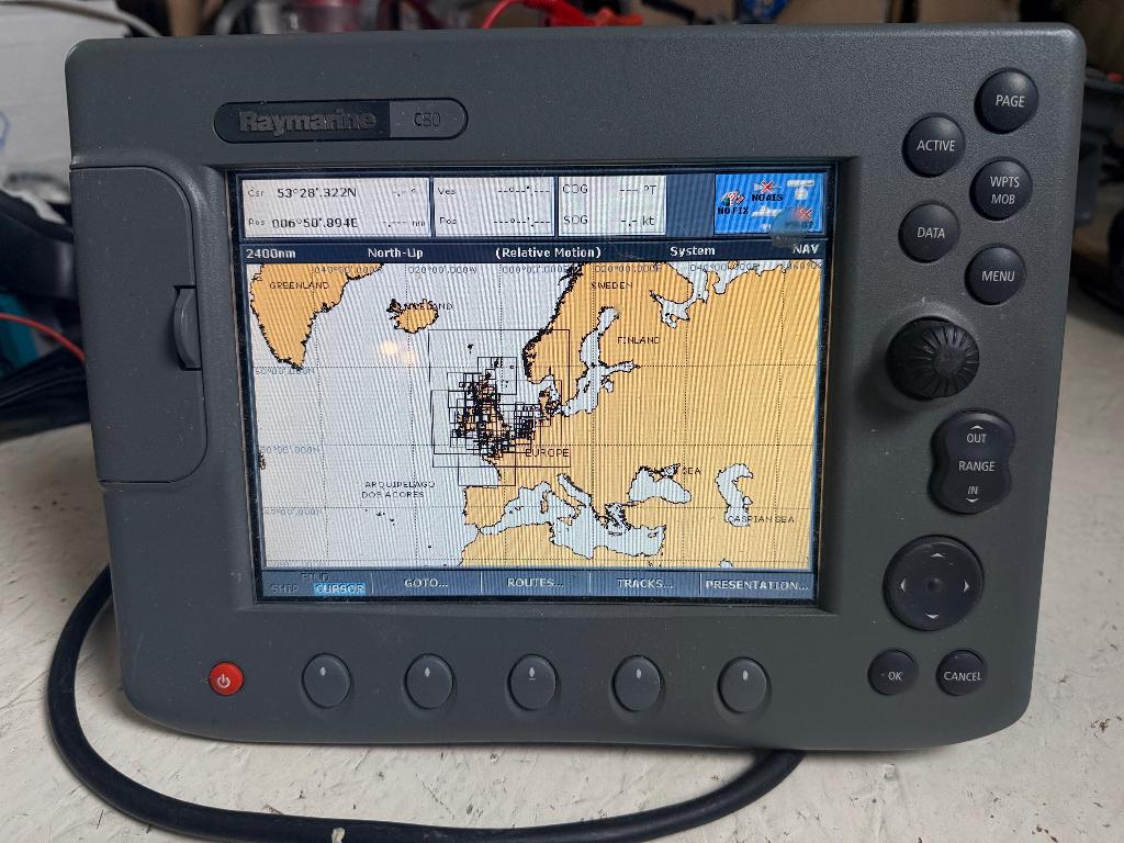 Raymarine C80 mdf plotter kleur seatalk1 goede staat., Ophalen, Zo goed als nieuw, Kaartplotter of Fish Finder