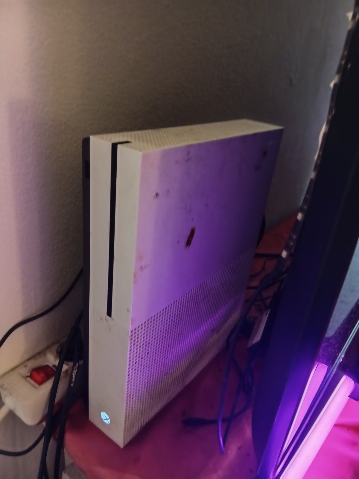 Xbox One S 500 GB met controller en gta 5, Ophalen, Xbox One S, Met 1 controller, 500 GB
