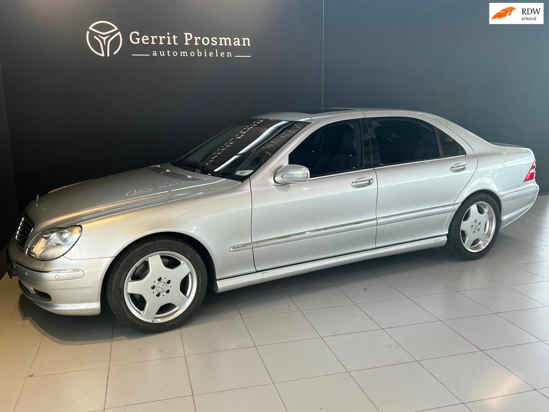 Mercedes-Benz S-klasse S 55 AMG Lang | 66.362 km NAP | Young, Auto's, Automaat, Achterwielaandrijving, Gebruikt, 120 €/maand