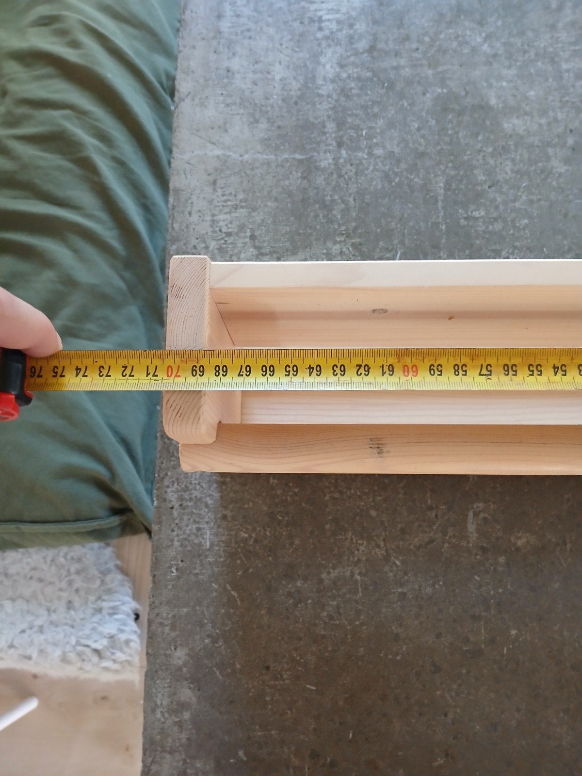 Houten kruidenrekje of boekenplankje (70 cm), Huis en Inrichting, Ophalen, Zo goed als nieuw