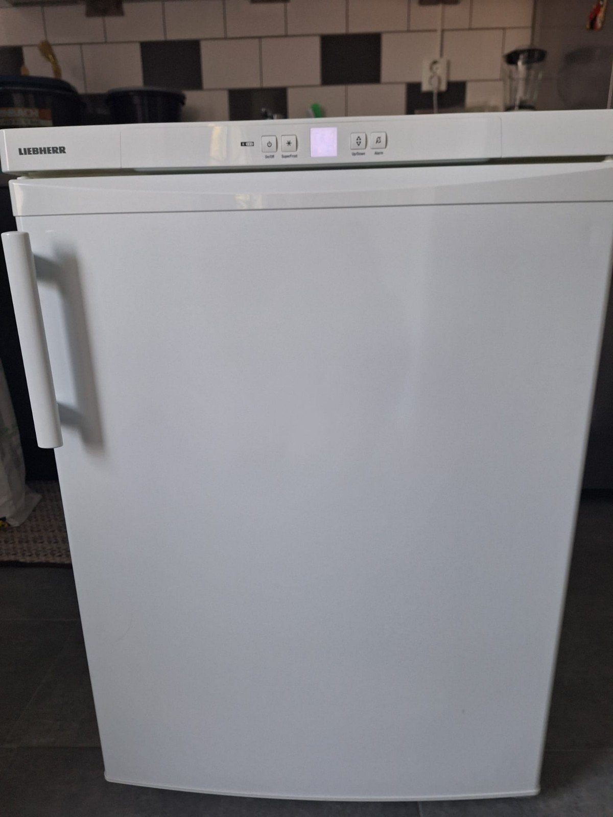 liebherr vriezer tafelmodel, Ophalen, Zo goed als nieuw, Minder dan 60 cm, 85 tot 120 cm