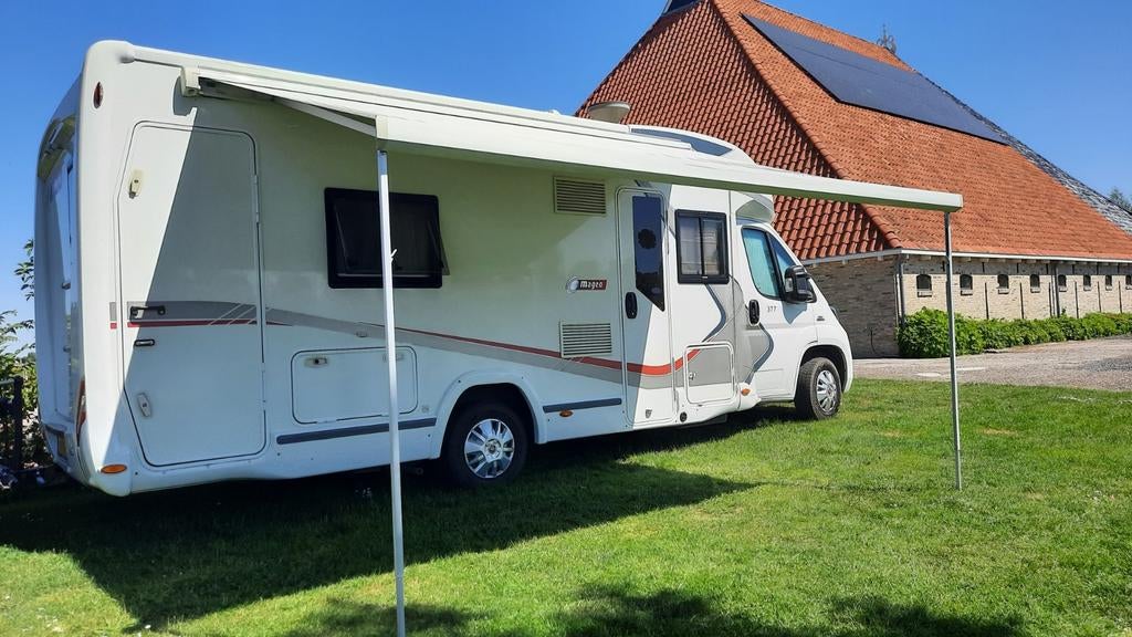 Te koop: Camper Challenger Mageo 377, Kachel, 2 aparte bedden, Rondzit, 7 tot 8 meter