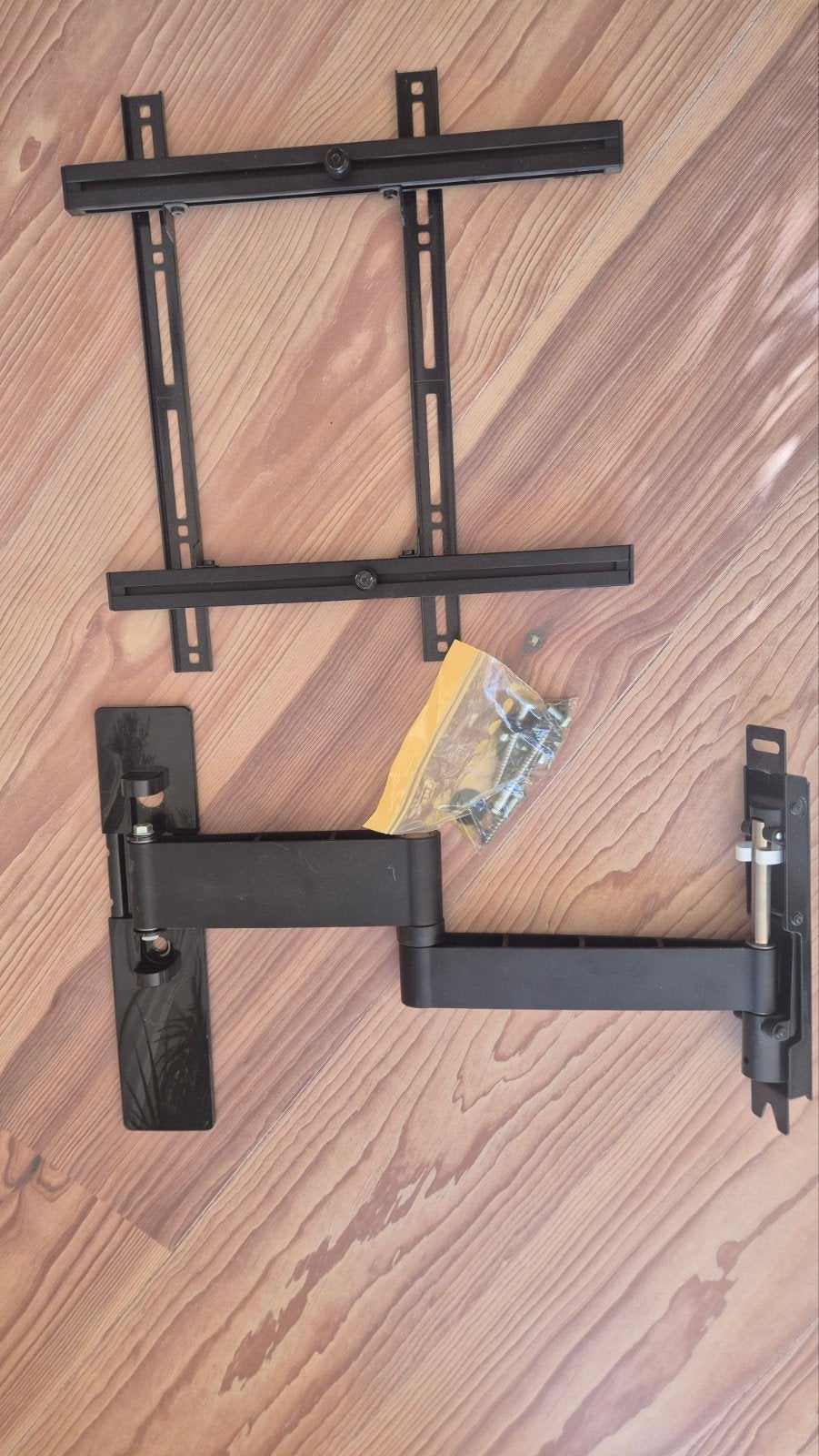 Vogel TV wandbeugel 19-43 inch, wendbaar, incl. bevestiging, Ophalen, Zo goed als nieuw