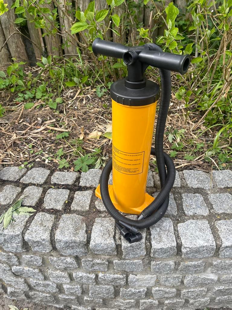 Pomp voor luchtbed, zwemband, rubberboot, Ophalen of Verzenden, Gebruikt, Handmatig