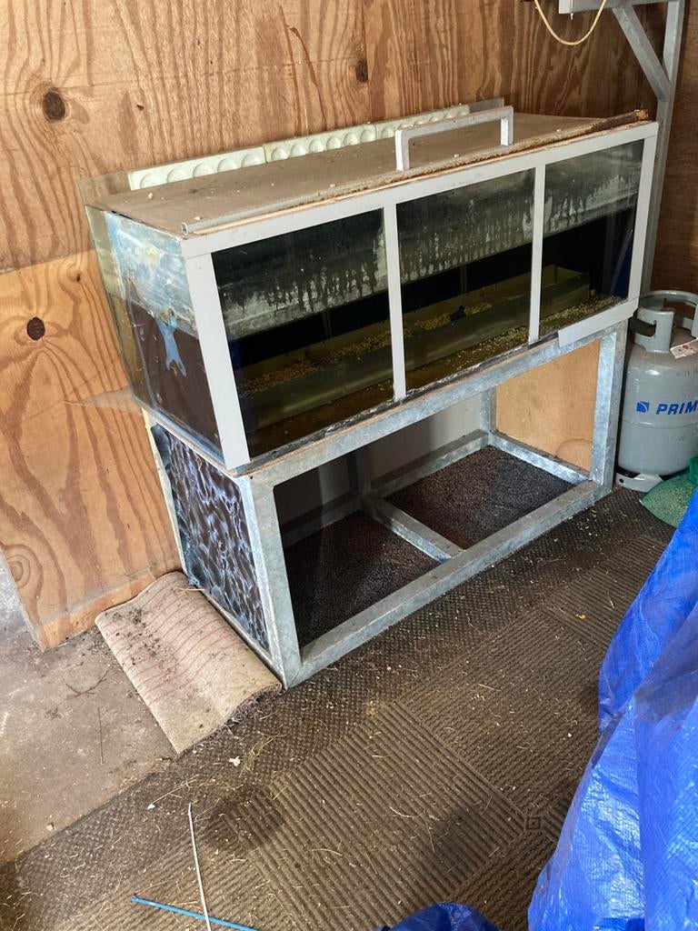 Aquarium, Dieren en Toebehoren, Vissen | Aquaria en Toebehoren, Ophalen of Verzenden, Zo goed als nieuw, Leeg aquarium