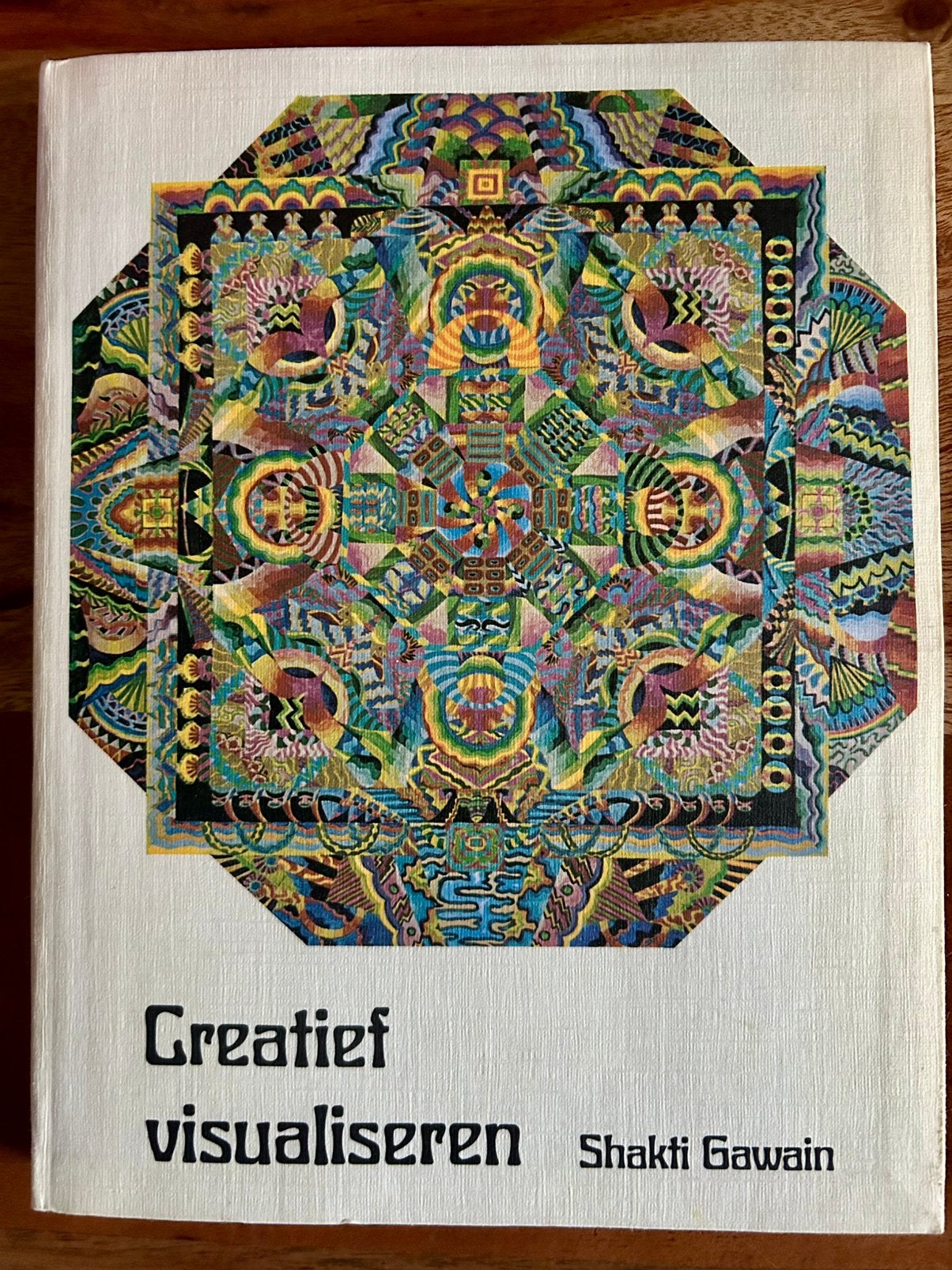 Shakti Gawain - Creatief visualiseren, Achtergrond en Informatie, Shakti Gawain, Ophalen of Verzenden, Zo goed als nieuw
