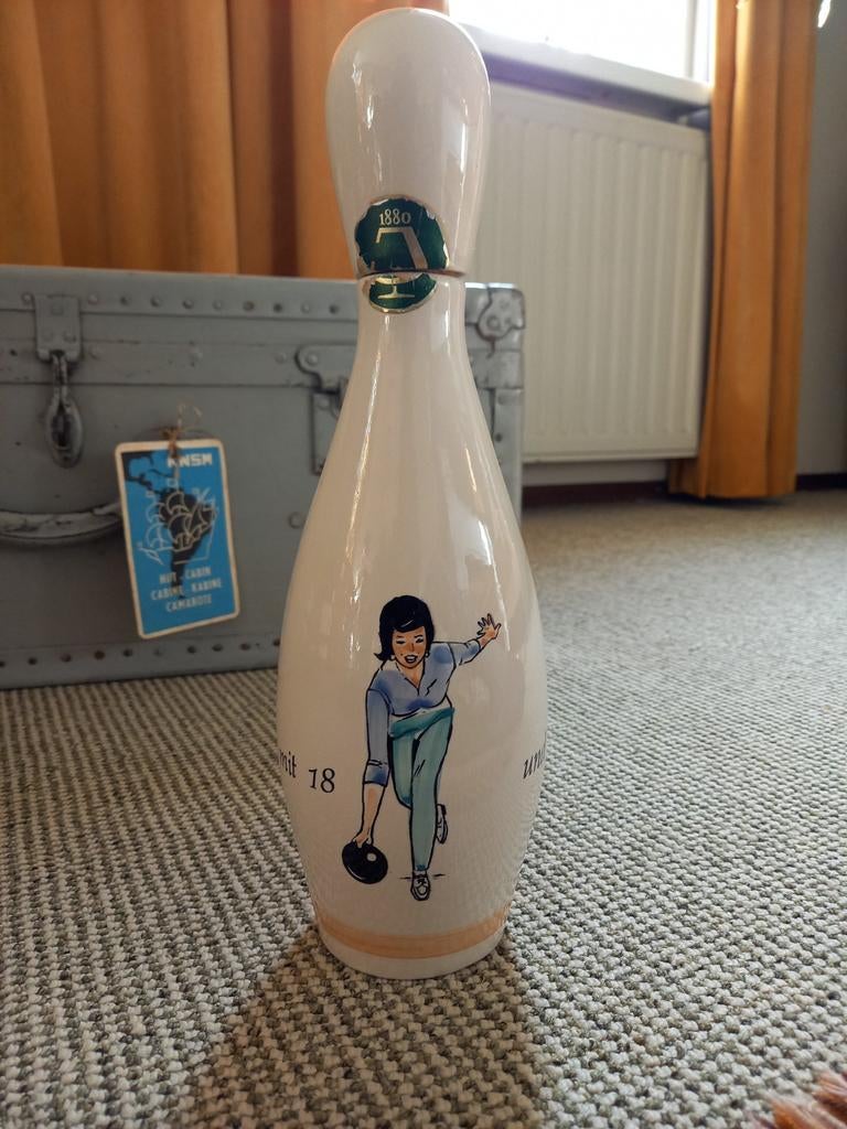 Vintage Jacobi bowling pin cognac fles in goede staat!, Ophalen of Verzenden