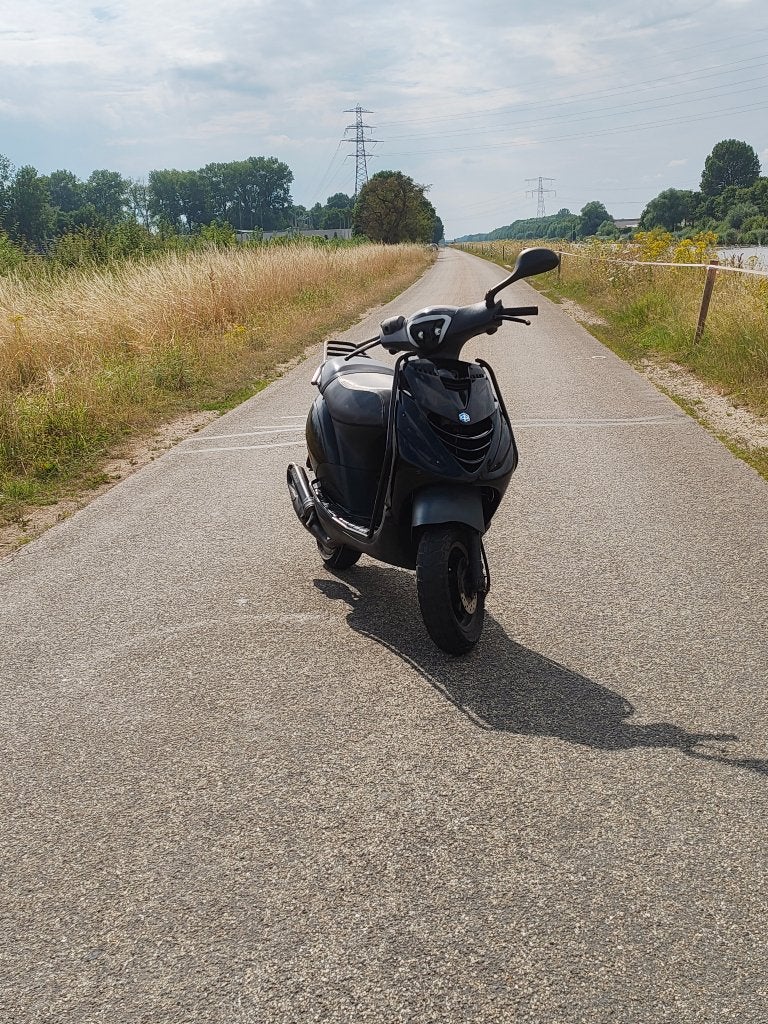 Piaggio zip 70cc 2t AC recente revisie, Ophalen, Tweetakt, Gebruikt, Maximaal 45 km/u