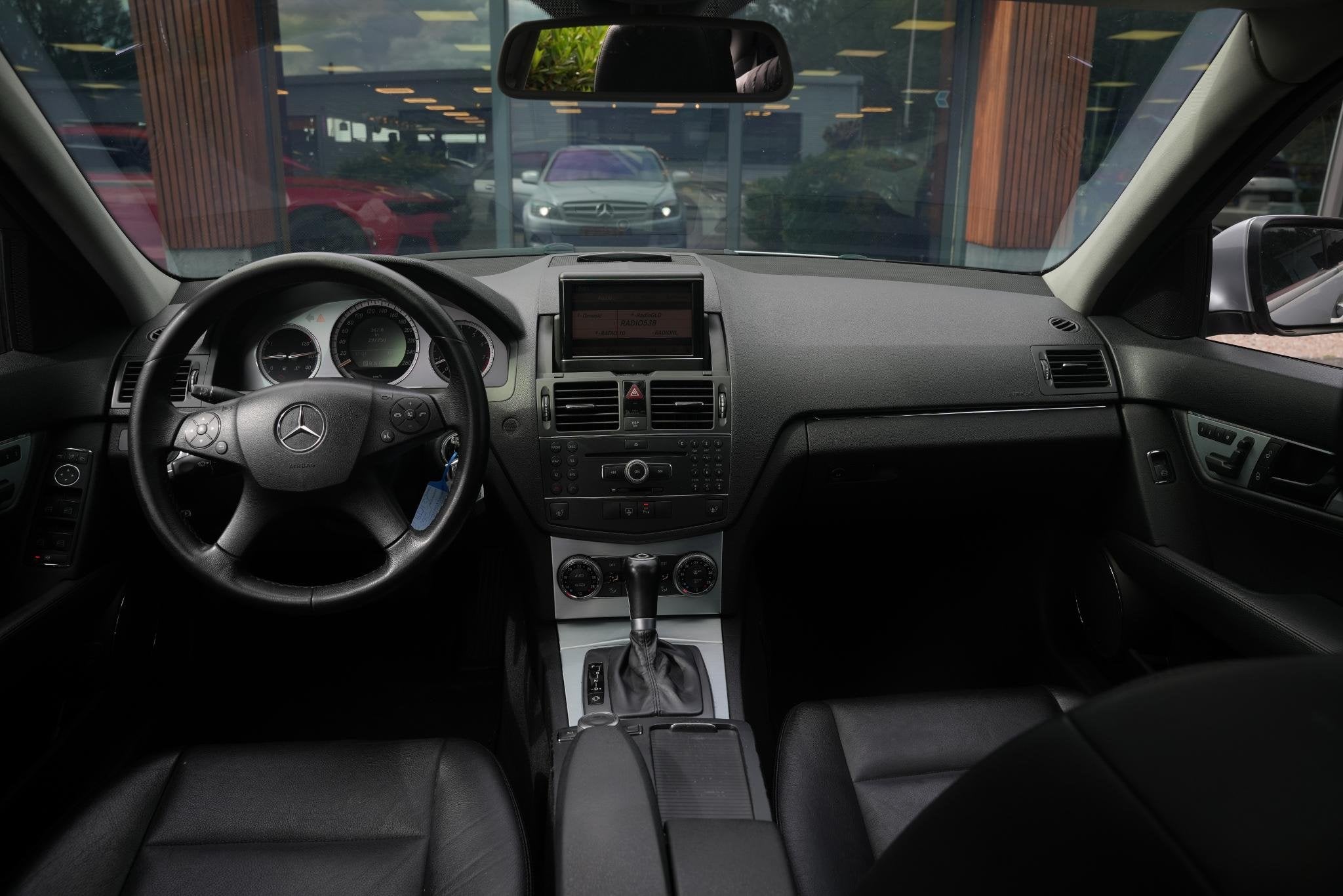 Mercedes-Benz C-klasse 350 Avantgarde Panoramadak Harman/Kar, Auto's, Automaat, Sedan, Euro 4, 750 kg
