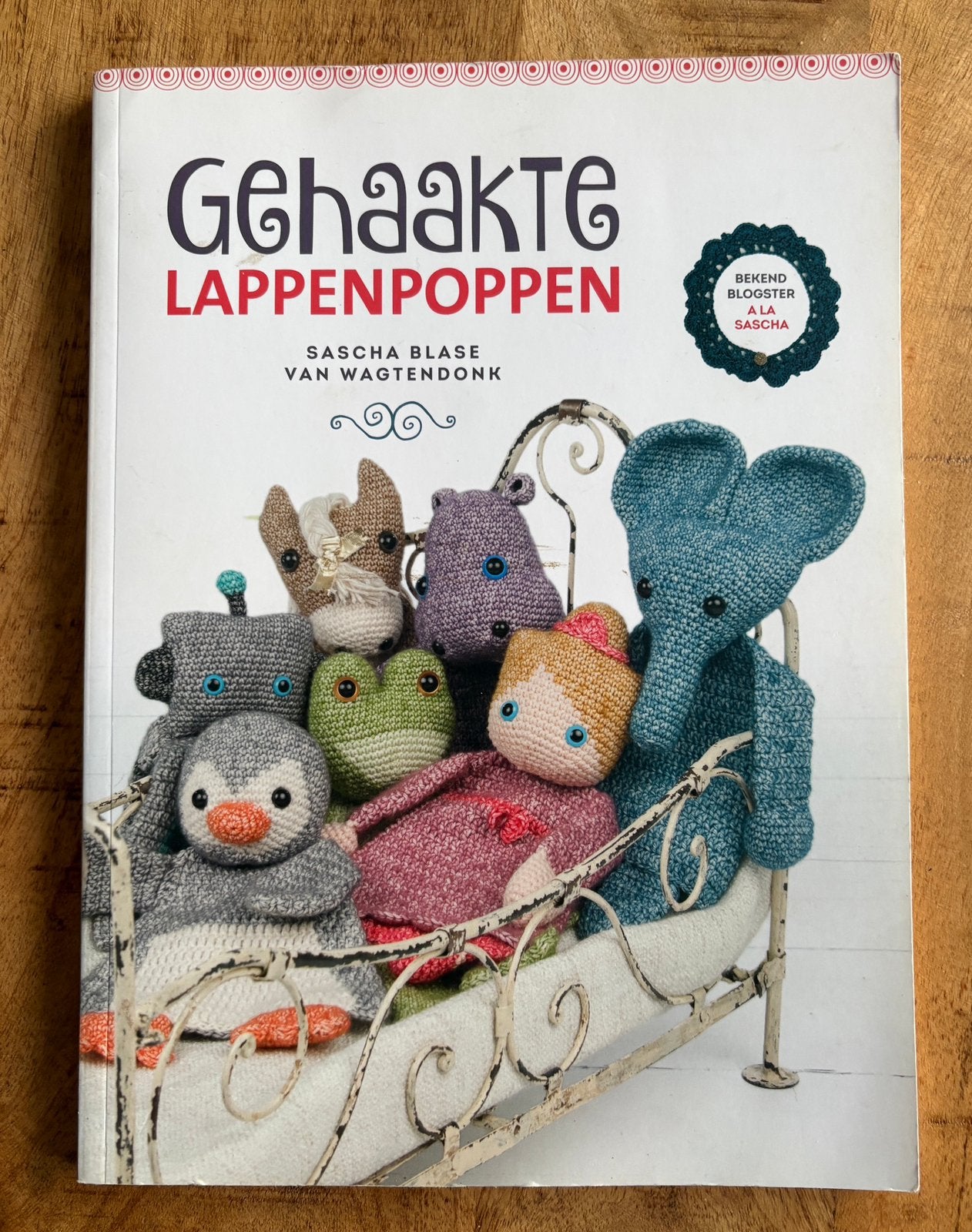Gehaakte lappenpoppen, Ophalen of Verzenden, Zo goed als nieuw, Haken, Patroon of Boek