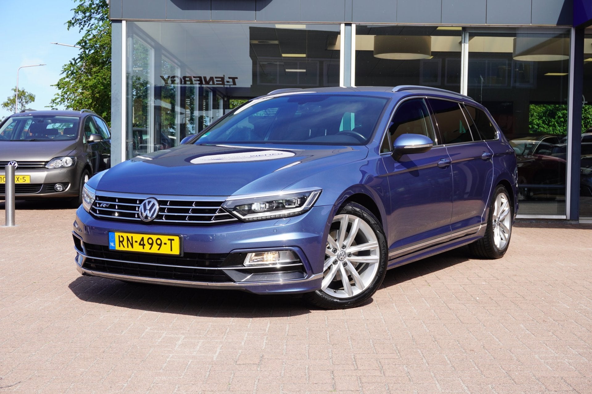 Volkswagen Passat Variant 1.6 TDI Highline Business Rline |, Auto's, Dealer onderhouden, Gebruikt, Euro 6, Blauw