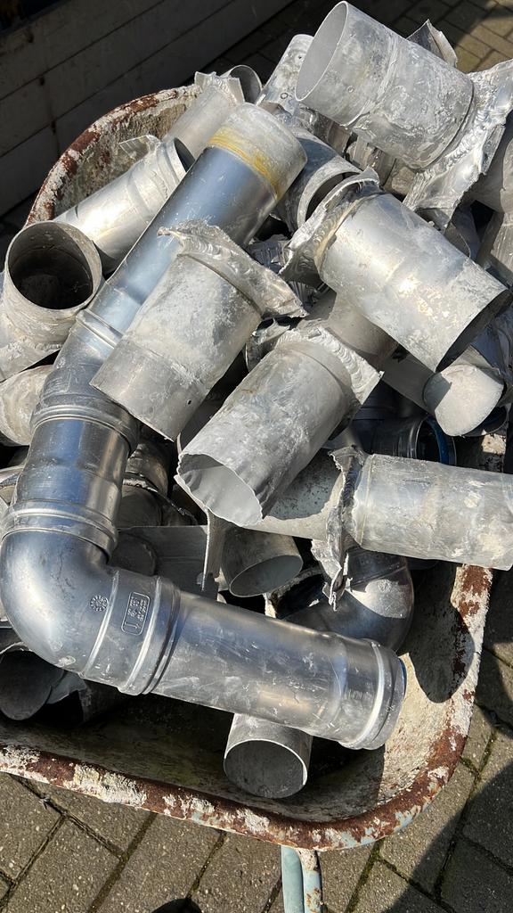 Oude metalen oud ijzer, Ophalen, Pvc, Zo goed als nieuw, Minder dan 2 meter