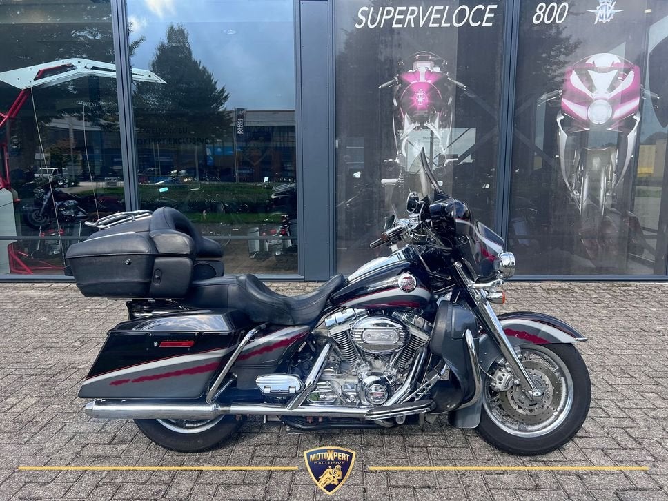 HARLEY-DAVIDSON FLHTCUSE SCREAMIN EAGLE ELECTRA GLIDE ULTRA, 2 cilinders, 1690 cc, HARLEY-DAVIDSON, Bedrijf