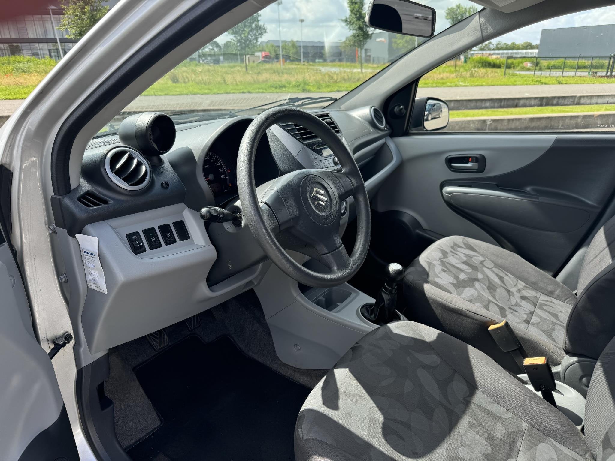 Suzuki Alto 1.0 Exclusive, Voorwielaandrijving, Euro 5, Gebruikt, 200 kg