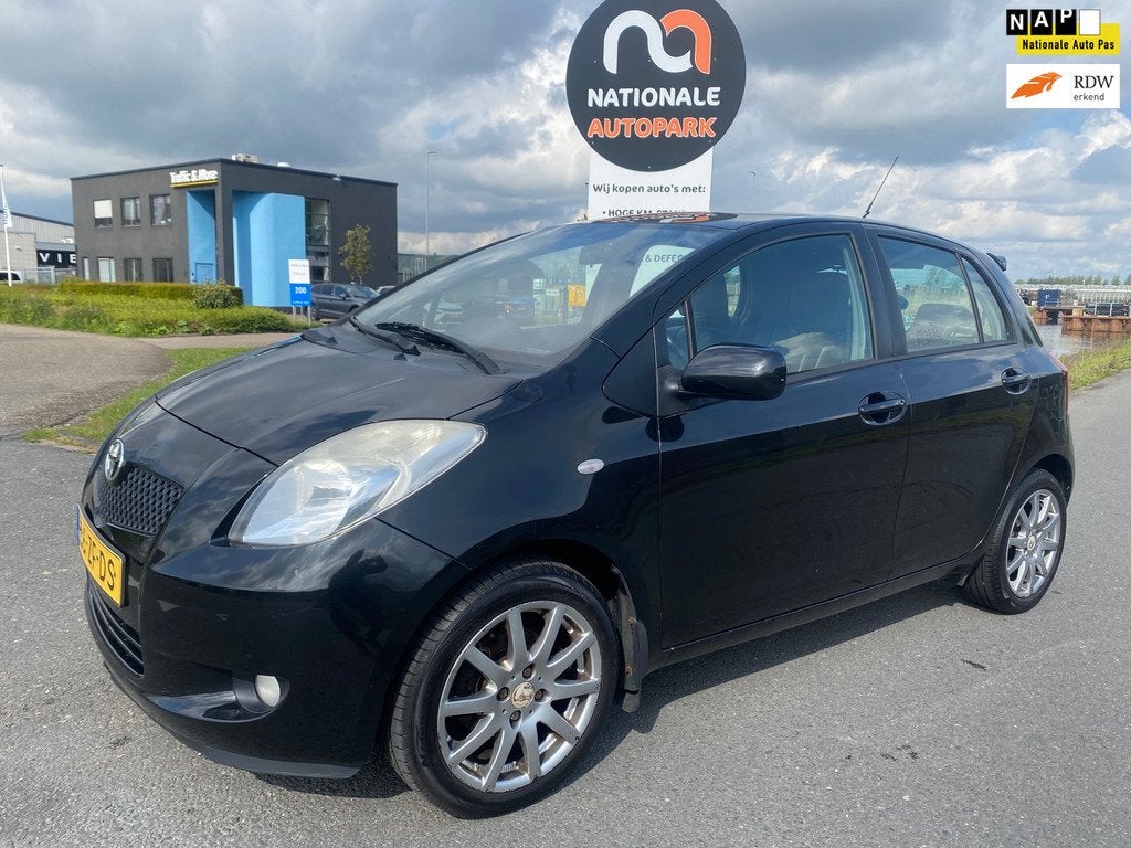 Toyota Yaris 2008 * 1.3 VVTi Sol MMT * LMV * ELEC. RAMEN * A, Auto's, 750 kg, 4 cilinders, Zwart, Origineel Nederlands