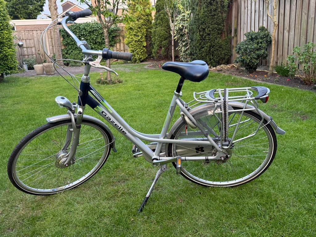 Gazelle Lugano, zo goed als nieuw, Fietsen en Brommers, Fietsen | Dames | Damesfietsen, Ophalen, Zo goed als nieuw
