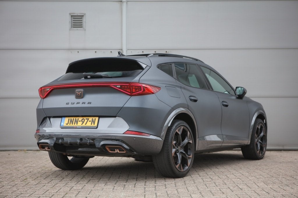 CUPRA Formentor 1.4 e-Hyb VZ Perf. | Pano | Memory |, Auto's, Cupra, Automaat, Gebruikt, Euro 6, 4 cilinders