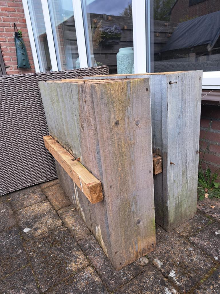 Gratis steigerhout/de Maten (Horsten), Doe-het-zelf en Verbouw, Hout en Planken, Ophalen, 25 tot 50 mm, Plank, Steigerhout