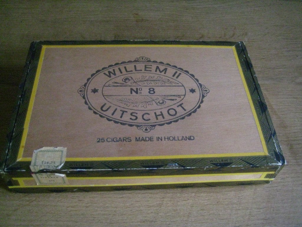 houten sigarenkistje willem II uitschot no 8 (leeg), Ophalen of Verzenden, Zo goed als nieuw, Tabaksdoos of Verpakking