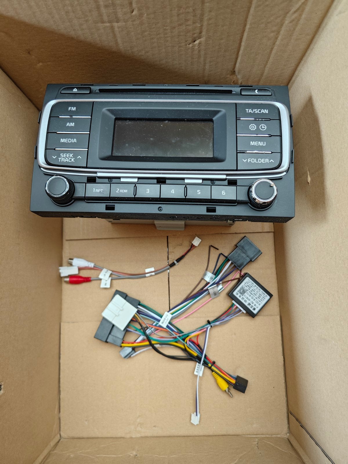 Kia Rio Front Radio met bedrading en kap, Ophalen of Verzenden