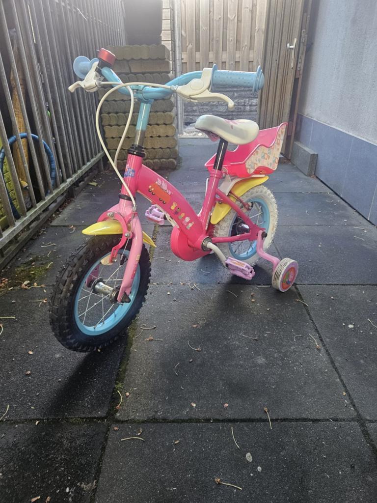 Meisje fiets Peppa Pig 12 inch, Ophalen of Verzenden, Zo goed als nieuw