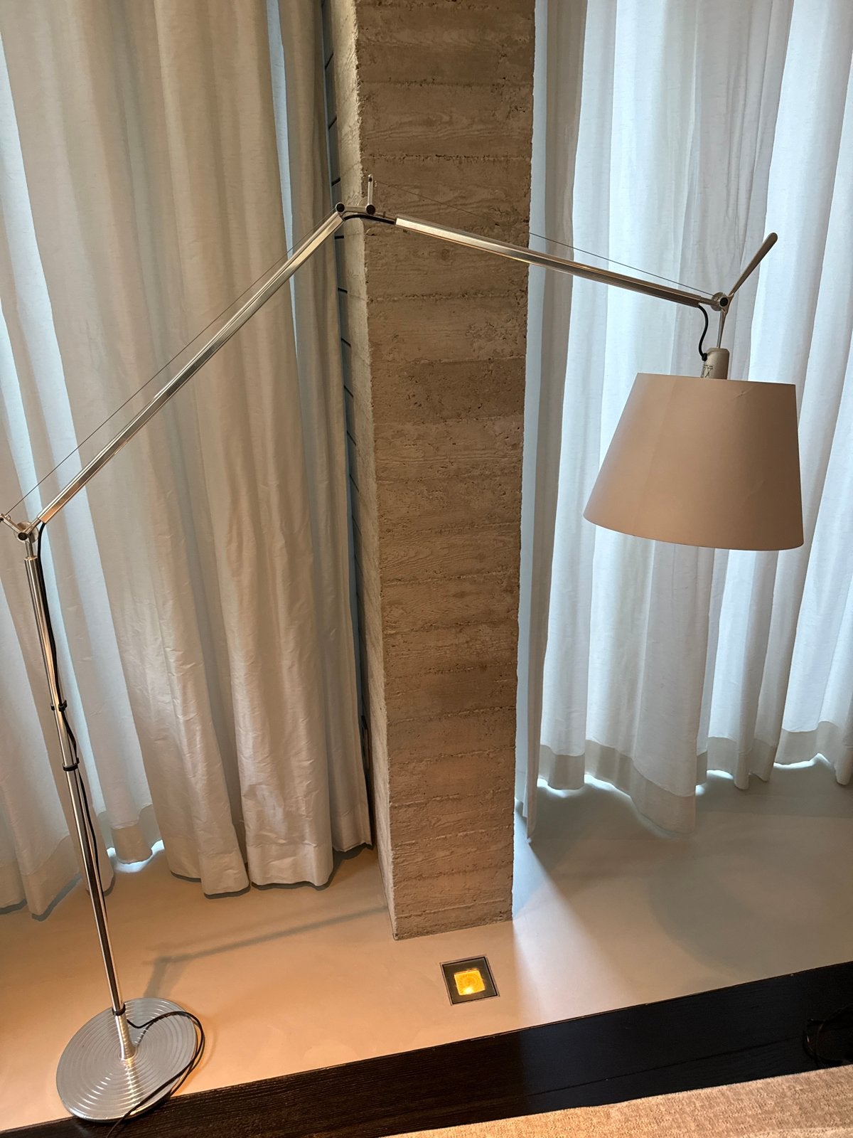 Artemide Tolomeo Mega Vloerlamp - Design Klassieker, Huis en Inrichting, Ophalen, Gebruikt, E27 (groot), Metaal