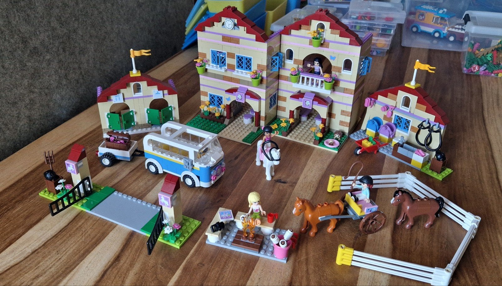 LEGO Friends Paardenkamp 3185 - Complete set, Kinderen en Baby's, Lego, Friends, Ophalen of Verzenden, Zo goed als nieuw