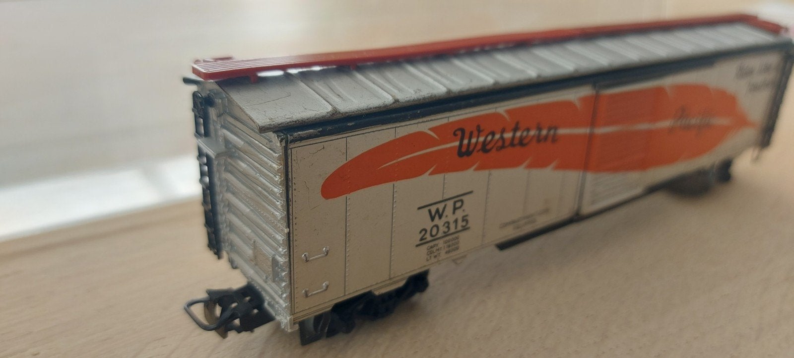 Märklin USA Santa Fe A.T&S.F gesloten goederenwgn artnr 4572, Wisselstroom, Wagon, Ophalen of Verzenden, Zo goed als nieuw