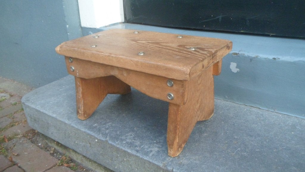 Houten VENSTERBANKRUKJE voetenbankje stoofje bankje kruk, Ophalen of Verzenden, Gebruikt, Hout