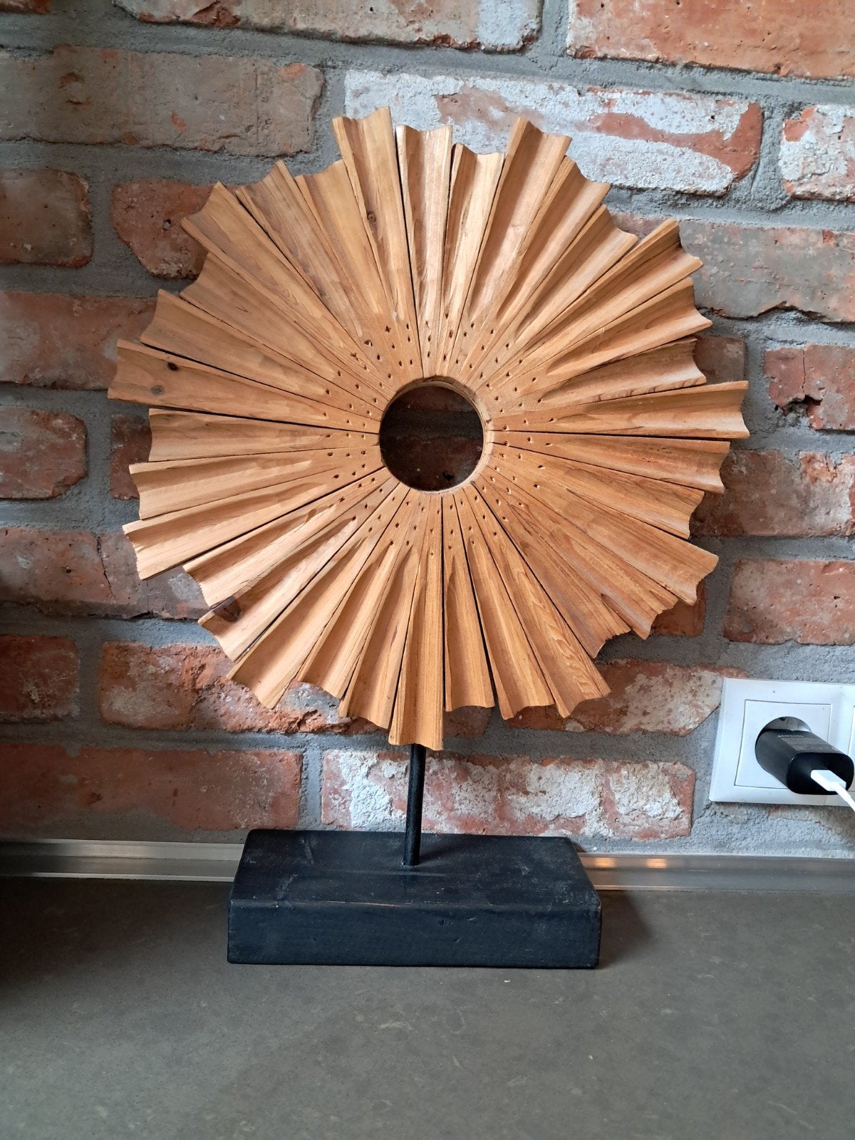 Decoratief houten ornament op standaard, Huis en Inrichting, Woonaccessoires | Overige, Ophalen, Hout, Gebruikt, Landelijk