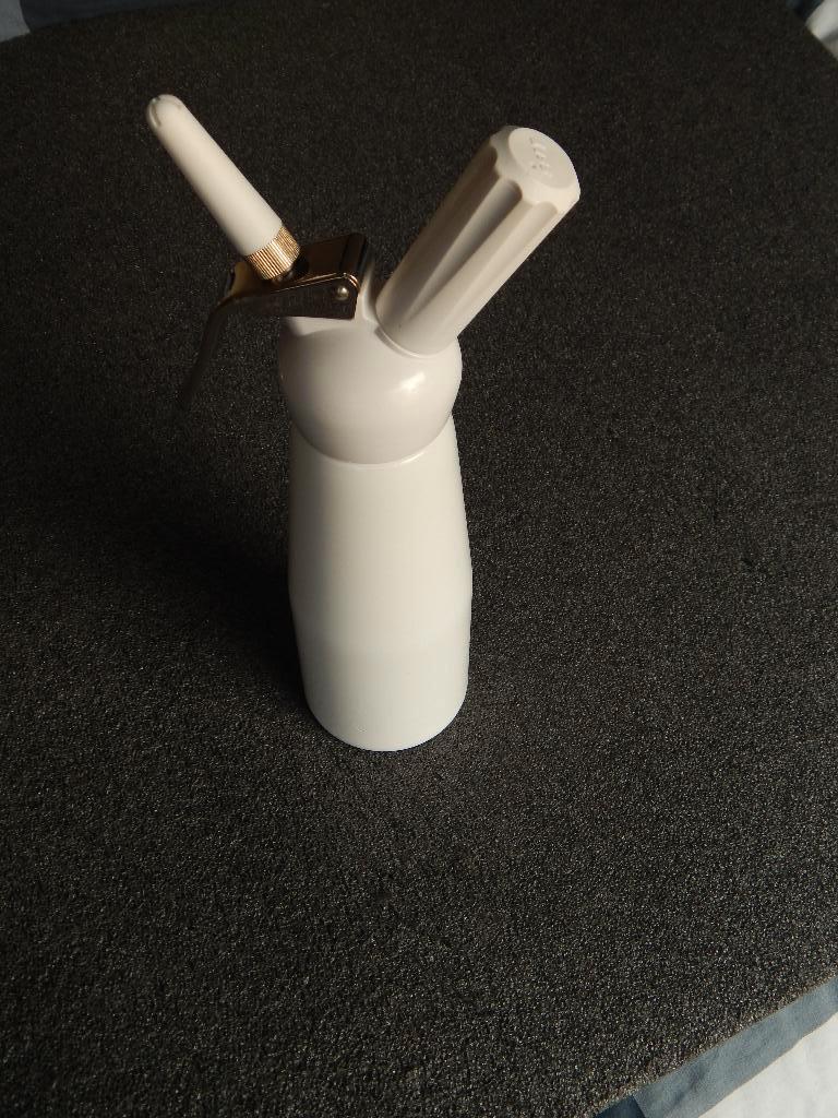 Slagroomspuit, Overige typen, Ophalen of Verzenden, Gebruikt, Wit
