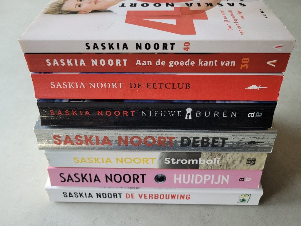 Saskia Noort Boekenpakket - 8 Thrillers, Gelezen, Saskia Noort, Ophalen of Verzenden, Nederland