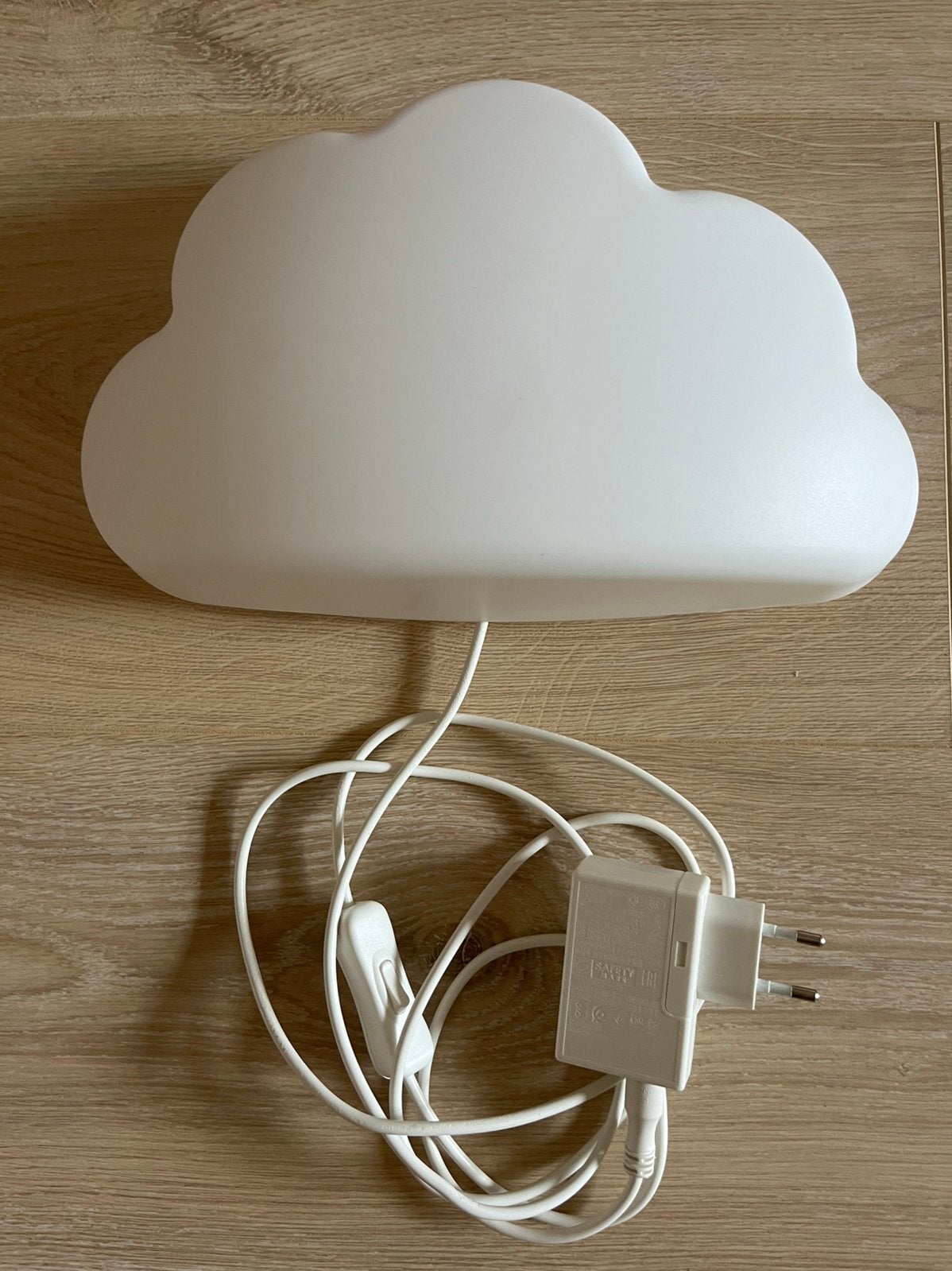 Upplyst led-wandlamp, wolk wit, Ophalen of Verzenden, Zo goed als nieuw, Wit, IKEA
