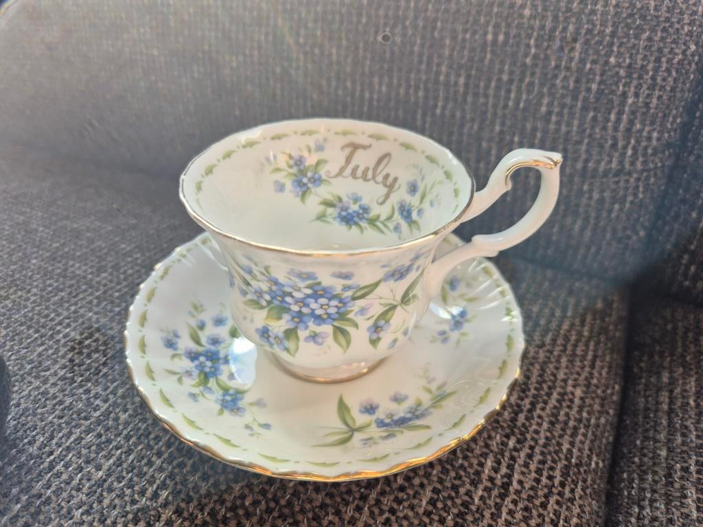 Royal Albert Maand Juli heren Kop en Schotel - Forget-Me-Not, Ophalen of Verzenden