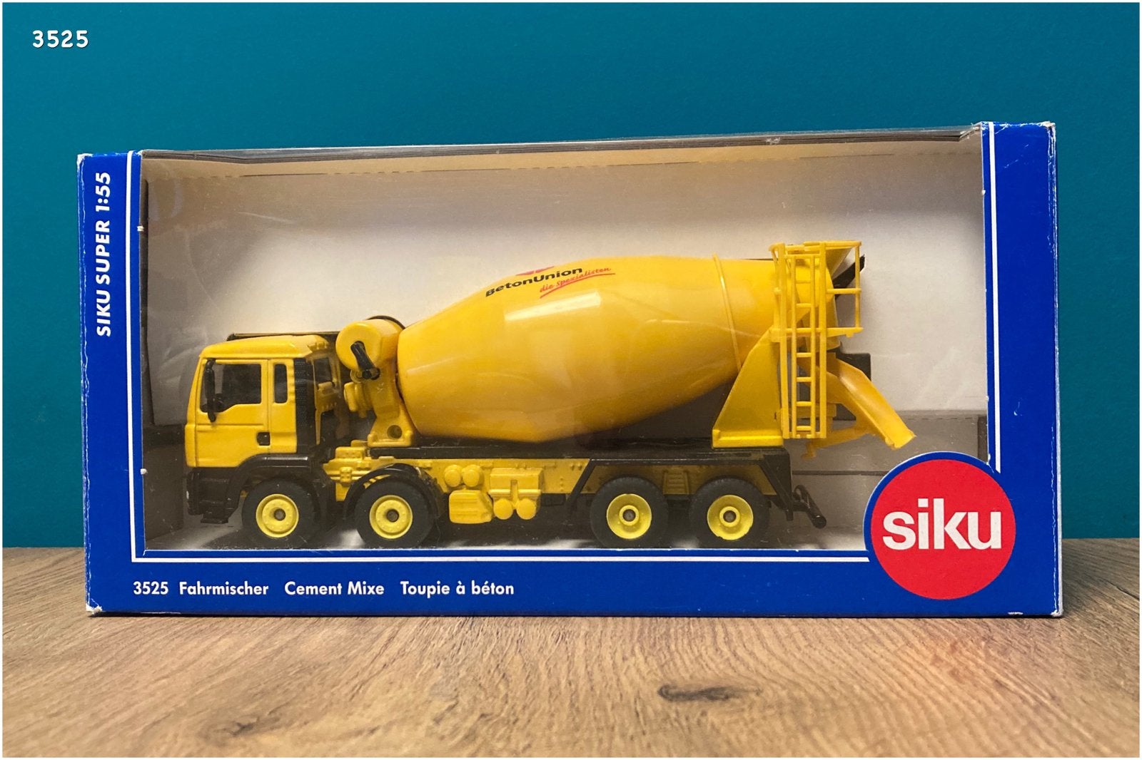 Siku 3525 - Betonmixer vrachtwagen 1:55, Ophalen, Gebruikt