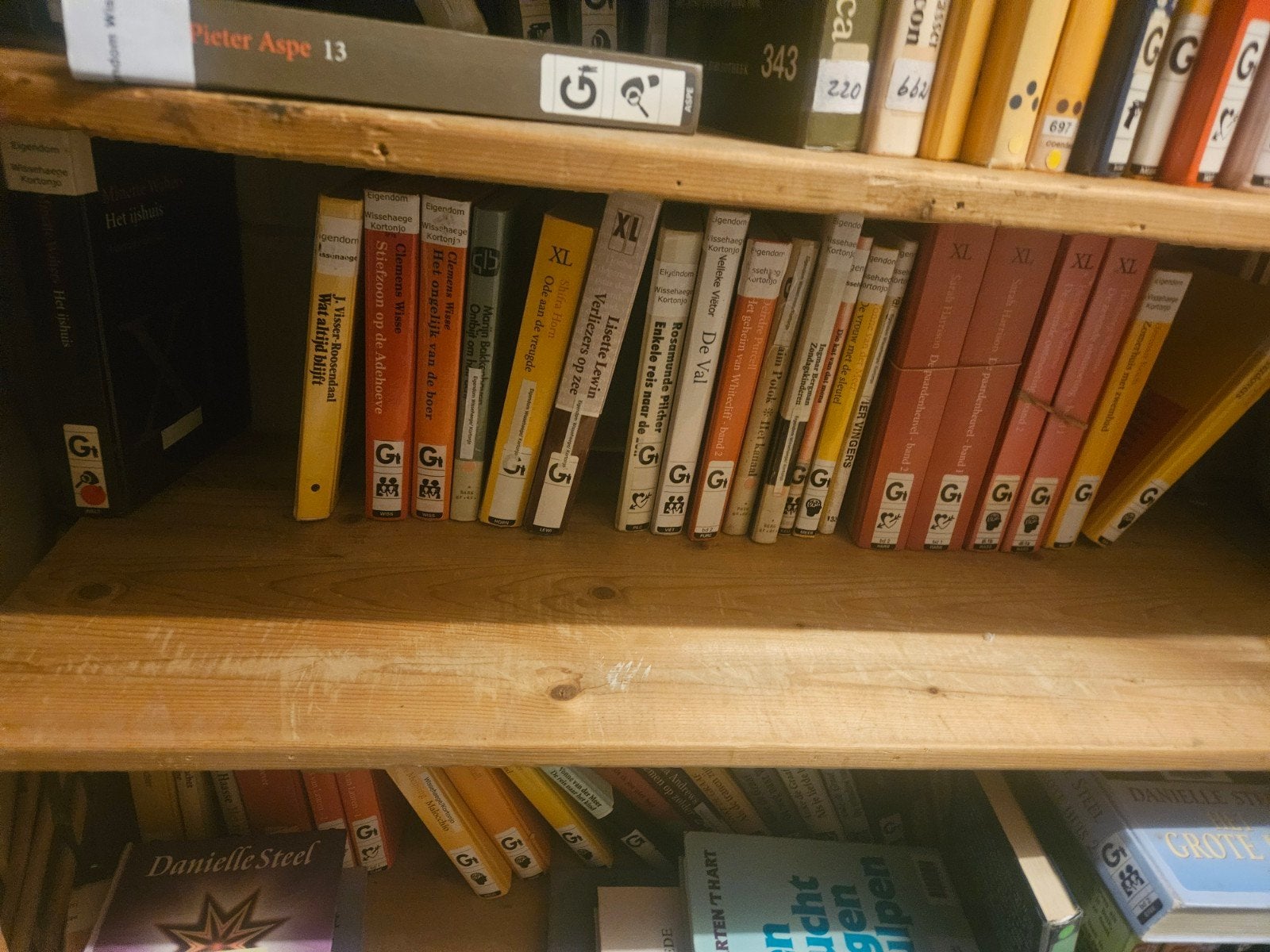 Grote letterboeken - 15 stuks, Ophalen of Verzenden, Gelezen