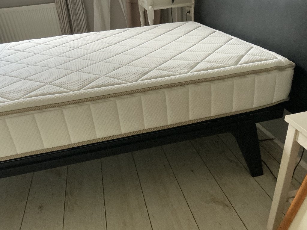 Auping matras, Ophalen, Eenpersoons, Zo goed als nieuw, 200 cm