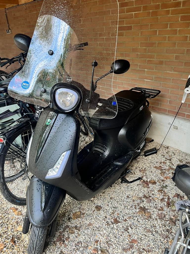 GTS E-Bravo scooter, vrijwel nieuw, Elektrisch, Zo goed als nieuw, Ophalen, Overige merken